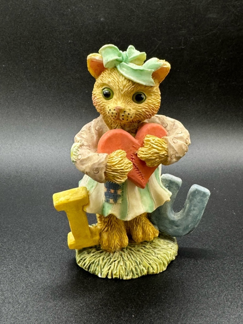Vintage “I Love You” Resin Kitty Cat Figurine 4.25”